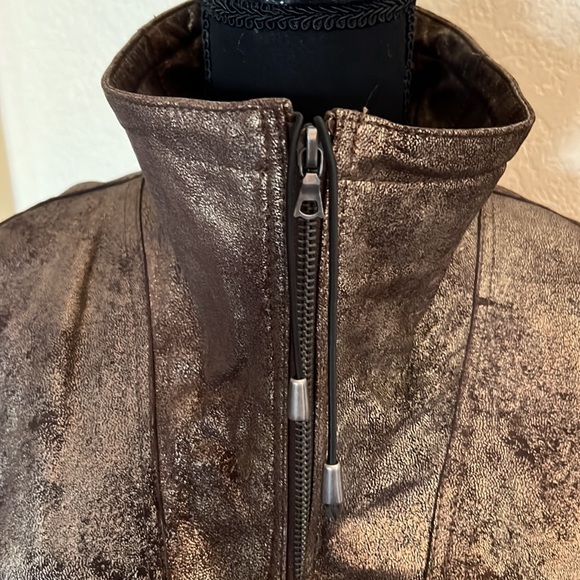 Leather Bomber Jacket, NWT, slightly metallic with worn look, Chico’s sz3, large - Picture 6 of 13